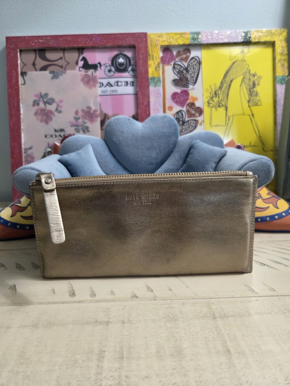 Kate Spade New York metallic leather slim bifold wallet/wristlet pouch, EUC